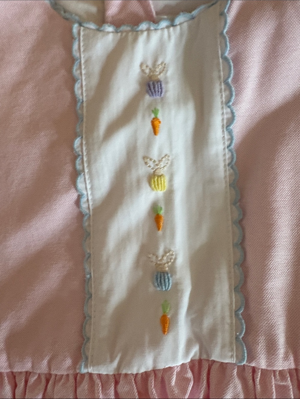 Sweet Pastel Puff-Sleeve Girls' Easter Dress with White Accents - Picture 3 of 4